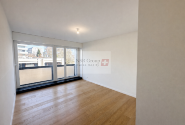 Petit-Saconnex – 4-room apartment in a secure residence with a swimming pool.