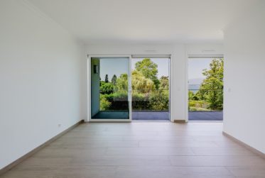 Villa moderne avec vue lac et cadre d’exception