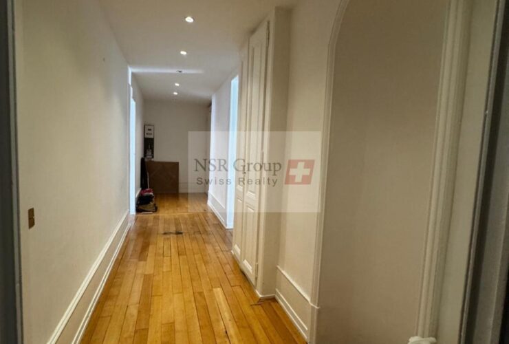 À LOUER – SUPERBE APPARTEMENT DE 5 PIÈCES AU BOULEVARD HELVÉTIQUE