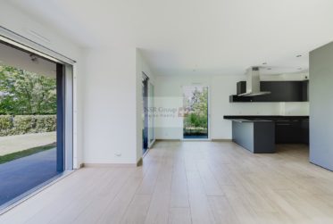 Villa moderne avec vue lac et cadre d’exception