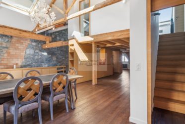 Attique en duplex aux Eaux-Vives