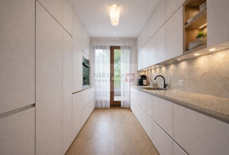 Appartement d'exception avec terrasse spacieuse et vue sur Parc - Vente en SI