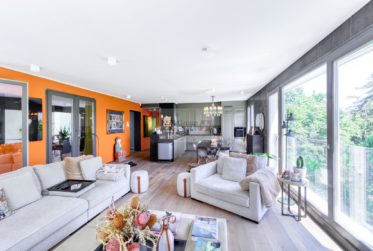 Contemporary apartment with high-end finishes - exclusive listing