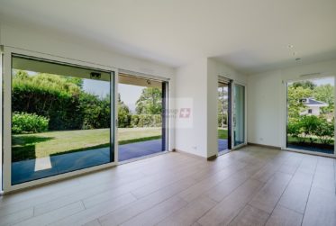 Villa moderne avec vue lac et cadre d’exception