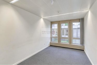 Arcade commerciale de 538 m² + 100 m² de dépôt - Janvier 2027
