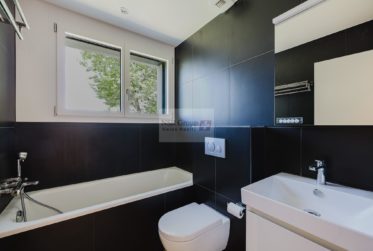 Villa d’exception avec vue imprenable sur le Léman, dans un cadre exclusif