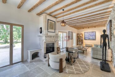 Belle maison de maître à louer – 10 pièces au cœur de Presinge