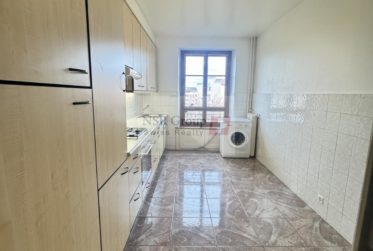 Bel appartement 4 pièces avec balcon – Quartier de la Terrassière