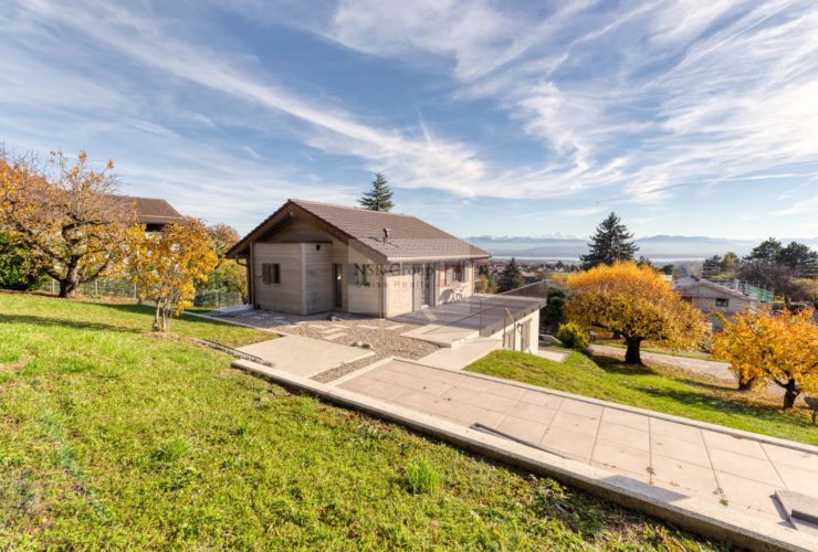 Newly Built House with Panoramic Views