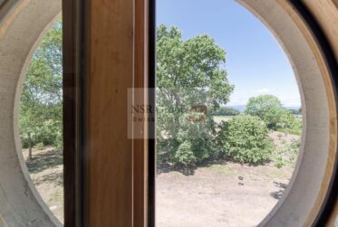 Belle maison de maître à louer – 10 pièces au cœur de Presinge