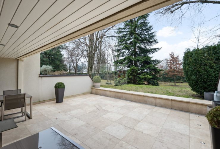 Appartement de prestige en triplex avec Terrasse et parc - Meublé