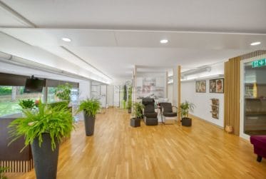 EXCLUSIVE LISTING – Commercial Space for Sale in a Lively and Bustling Neighborhood