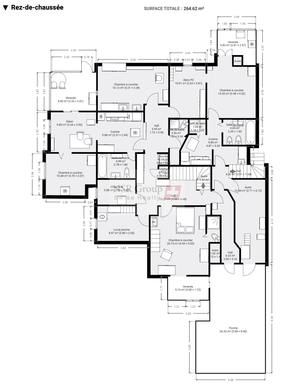 Spacieuse maison mitoyenne avec piscine et fort potentiel - À Rénover
